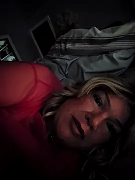 Snapshot of Sugarloveless chatting on October 15, 2025, 8:53 pm Sugarloveless online show from October 15, 2025, 8:53 pm