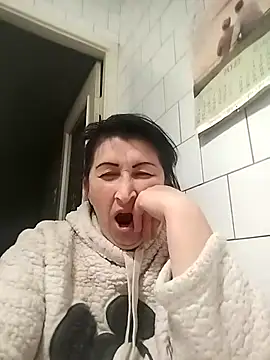 Funny Karina online show from September 22, 2025, 8:44 pm