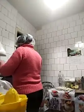 Funny Karina online show from February 12, 2026, 6:36 pm