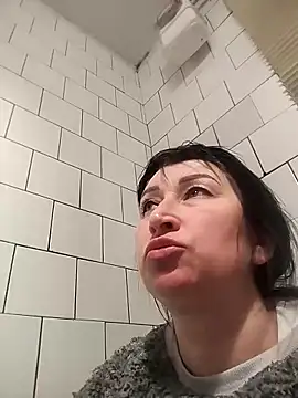 Funny Karina online show from March 4, 2026, 6:36 pm