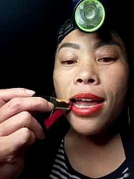 CoMay003 online show from December 15, 2025, 2:54 pm