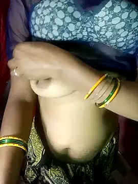 Sonam9696 online show from November 13, 2025, 6:51 pm