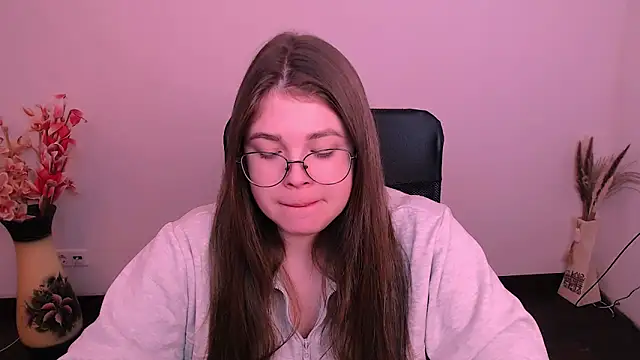 Snapshot of _Lovely_Mary chatting on October 16, 2025, 6:36 am  Lovely Mary online show from October 16, 2025, 6:36 am