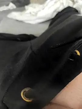 Snapshot of hansvonerotic1 chatting on October 17, 2025, 11:35 am hansvonerotic1 online show from October 17, 2025, 11:35 am