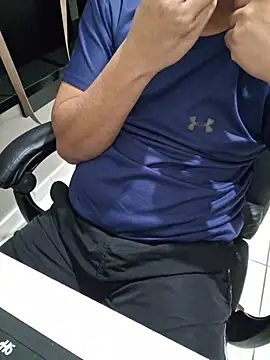 Carloskasado online show from November 20, 2025, 2:45 am