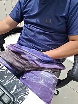 Carloskasado online show from March 7, 2026, 3:36 am