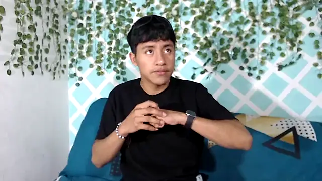 sebas boys577 online show from September 27, 2025, 1:49 pm