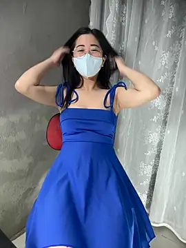 Voyerra g online show from November 6, 2025, 1:28 am