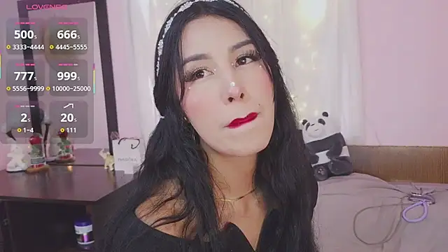 Miss Charlottet online show from April 15, 2026, 7:58 pm