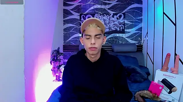 Room 69x online show from February 8, 2026, 3:10 am