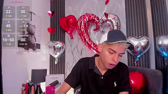 Room 69x online show from February 15, 2026, 3:47 am