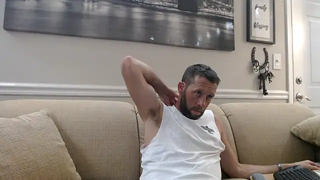 Snapshot of JM71325 chatting on June 11, 2026, 8:40 pm JM71325 online show from June 11, 2026, 8:40 pm
