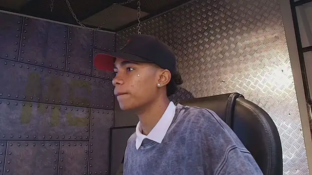 AlanCutee online show from September 10, 2025, 12:16 pm