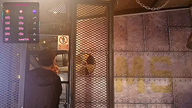 AlanCutee online show from September 18, 2025, 11:56 am