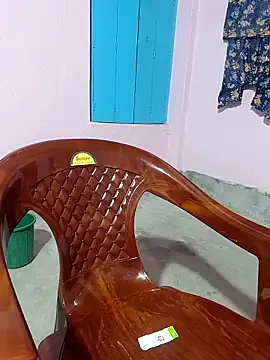 Cute-Swewty online show from October 8, 2025, 12:47 pm