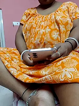 Snapshot of Cute-Swewty chatting on June 21, 2026, 2:08 pm Cute-Swewty online show from June 21, 2026, 2:08 pm
