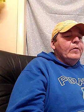 Snapshot of ant912000 chatting on October 29, 2025, 11:12 am ant912000 online show from October 29, 2025, 11:12 am