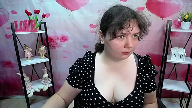 NeonilaLisova online show from May 30, 2026, 11:07 am