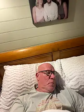 philefc online show from November 1, 2025, 10:23 pm