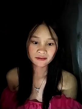 saronla 03 online show from October 7, 2025, 4:26 pm