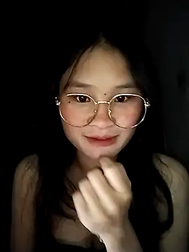 saronla 03 online show from October 12, 2025, 3:55 pm