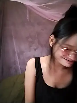 saronla 03 online show from November 23, 2025, 6:02 am