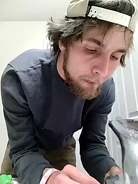 Snapshot of high3ndlowlife chatting on November 4, 2025, 5:12 pm high3ndlowlife online show from November 4, 2025, 5:12 pm