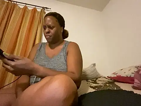 Snapshot of KANDIS864 chatting on October 16, 2025, 3:07 am KANDIS864 online show from October 16, 2025, 3:07 am