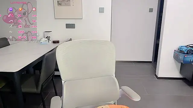 Scarlett-bb online show from September 30, 2025, 7:19 pm