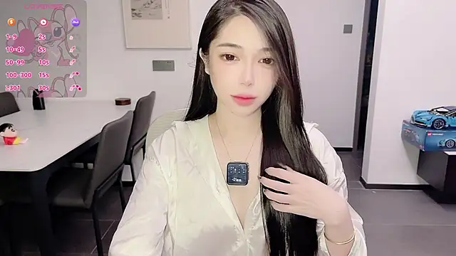 Scarlett-bb online show from November 14, 2025, 9:02 pm