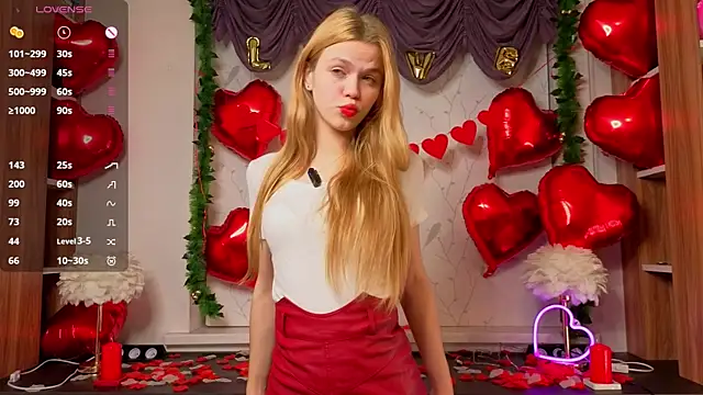 Snapshot of TomokoRocha chatting on February 14, 2026, 1:13 am TomokoRocha online show from February 14, 2026, 1:13 am