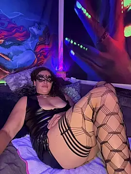 Nadja Noir online show from October 25, 2025, 10:59 pm