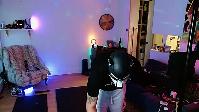 Snapshot of puptank chatting on September 12, 2025, 2:11 am puptank online show from September 12, 2025, 2:11 am