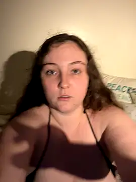 Snapshot of kallmek8 chatting on October 28, 2025, 12:36 am kallmek8 online show from October 28, 2025, 12:36 am