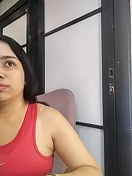 Snapshot of SamaraAnders_ chatting on February 21, 2026, 4:46 am SamaraAnders online show from February 21, 2026, 4:46 am