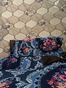 Snapshot of lusty_kaira chatting on November 13, 2025, 8:35 am lusty kaira online show from November 13, 2025, 8:35 am