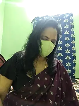 mallu-lover online show from December 3, 2025, 6:39 pm