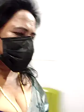 Snapshot of mallu-lover chatting on February 26, 2026, 3:00 pm mallu-lover online show from February 26, 2026, 3:00 pm