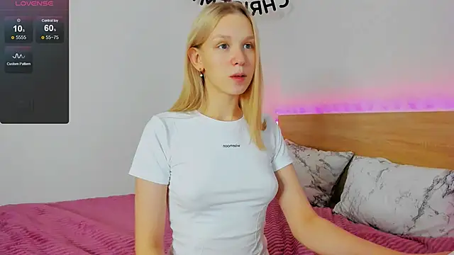 Snapshot of _Gentle_Angel_Melissa_ chatting on December 1, 2025, 9:09 pm Gentle Angel Melissa online show from December 1, 2025, 9:09 pm