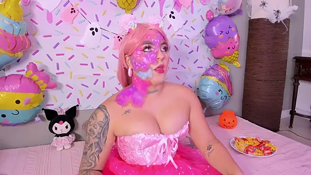 melody blossom  online show from October 31, 2025, 9:27 pm