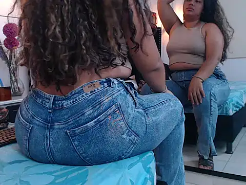 CloeStron online show from September 26, 2025, 12:20 pm