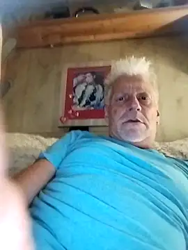 fischnet online show from October 21, 2025, 1:06 am