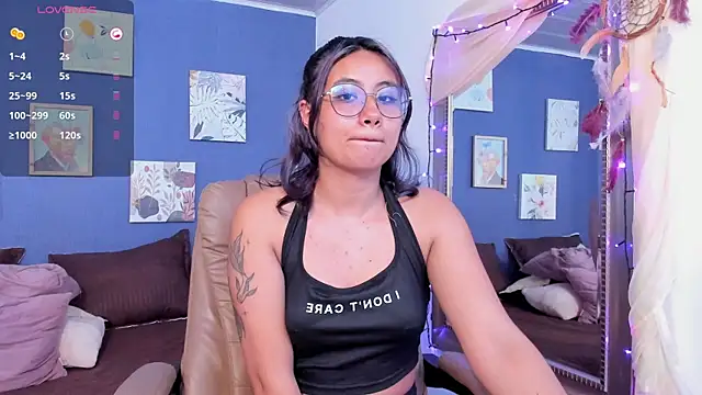 Snapshot of Nova_allen chatting on October 7, 2025, 12:08 am Nova allen online show from October 7, 2025, 12:08 am