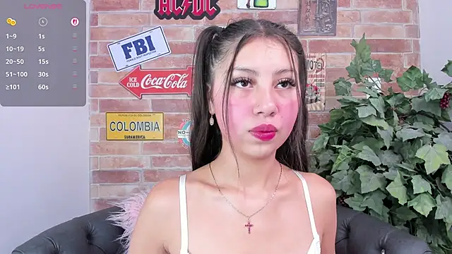 misss luxury online show from December 23, 2025, 11:08 am