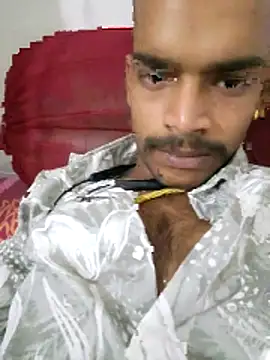 yashuuuu021 online show from April 1, 2026, 1:41 pm