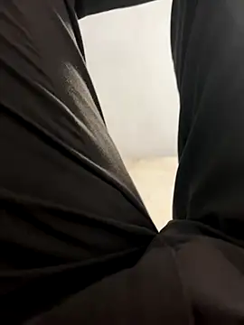 NoddingScorpion online show from September 9, 2025, 9:53 am