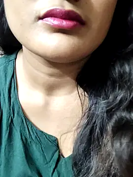 Cute pinkii online show from February 23, 2026, 8:06 pm