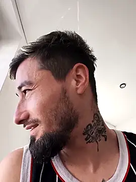 Snapshot of Negrila25 chatting on February 15, 2026, 10:36 am Negrila25 online show from February 15, 2026, 10:36 am