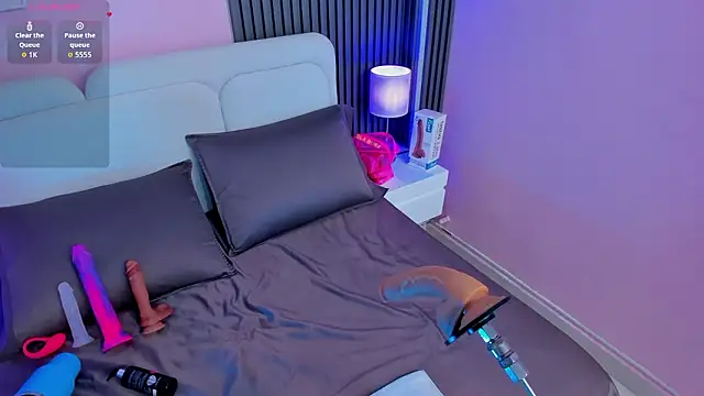 Clawdeen  wolf online show from March 28, 2026, 8:08 pm