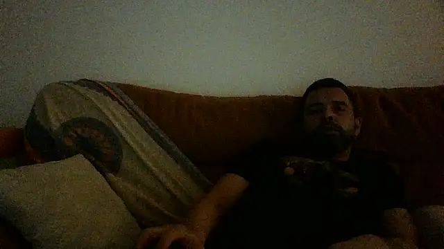 Snapshot of Feistysausage chatting on November 6, 2025, 11:26 pm Feistysausage online show from November 6, 2025, 11:26 pm